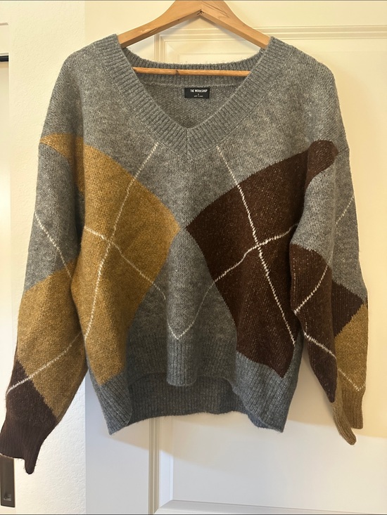 The Workshop Sweaters - Oversized Argyle Sweater in Gray/Brown/Gold